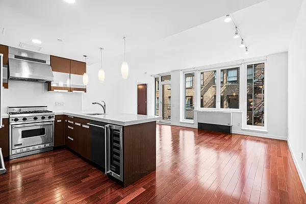 Rented by HomeDax Real Estate | media 1