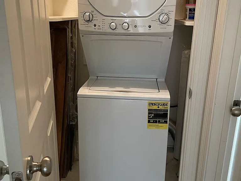1528 Orpheum Ave #A — Photo 48