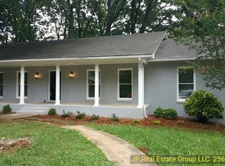 2808 Hunterwood Dr SE, Decatur, AL 35603