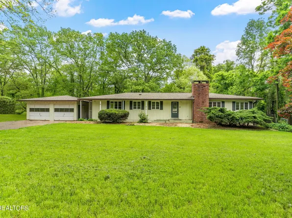 1116 Snowdon Dr, Knoxville, TN 37912