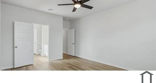 6 bed, 2822 sqft, $4,400 — Photo 4