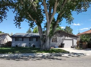 325 Azalea St, Casper, WY 82604