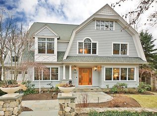 158 Moffat Rd, Newton, MA 02468