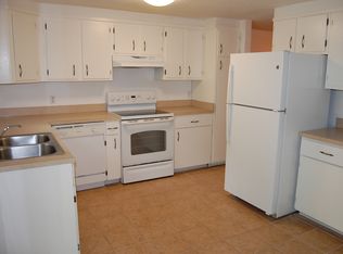 44 Oakview Rd, Hilton Head Island, SC 29926