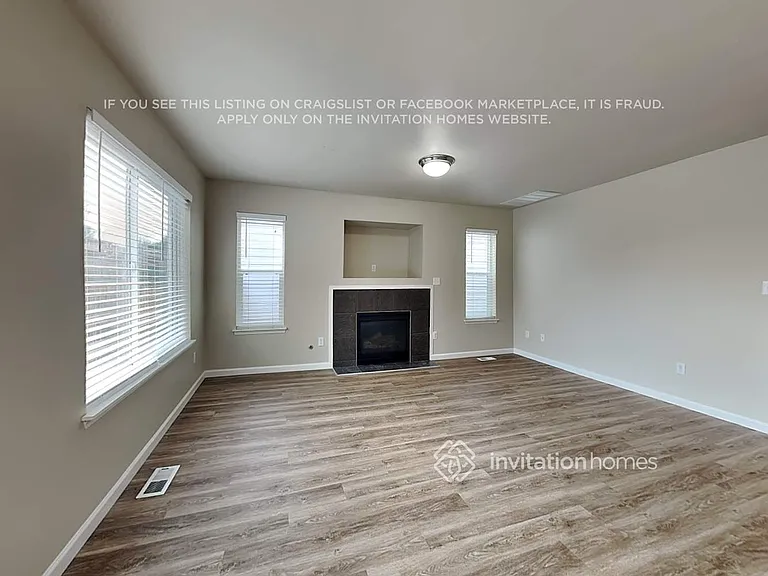 11118 187th St E — Photo 4
