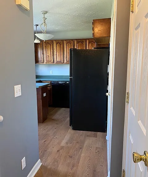 133-135 Hunter Ridge Dr — Photo 10