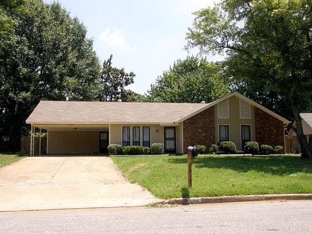 1st image of 3208 Drayton Woods Dr