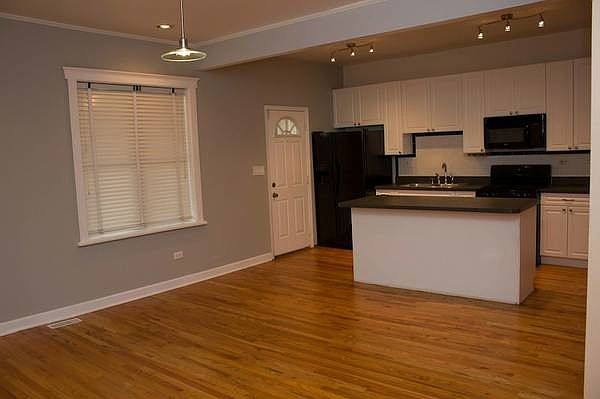 Open Kitchen