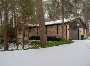 7875 Mount Tremblant Trl, Clarkston, MI 48348