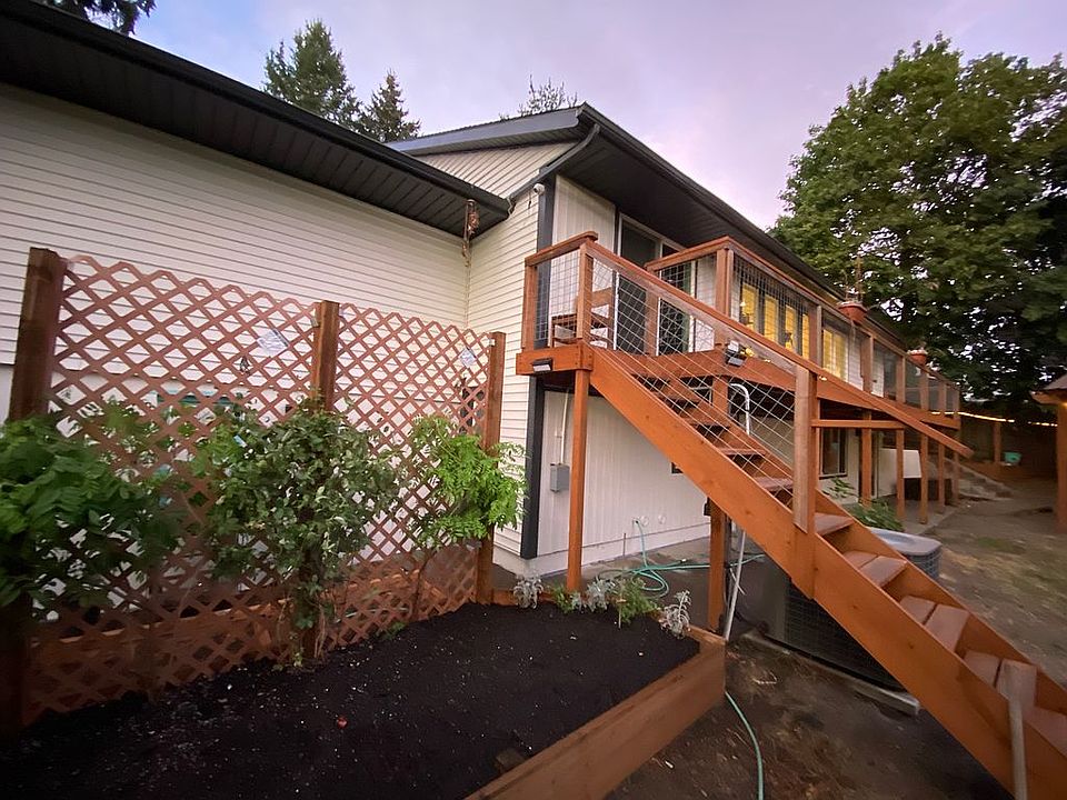1st image of 1301 NE 49th St