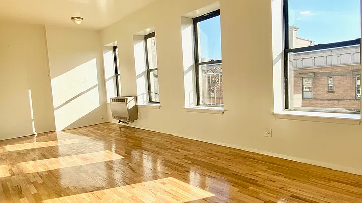 Rented by Compass | media 1