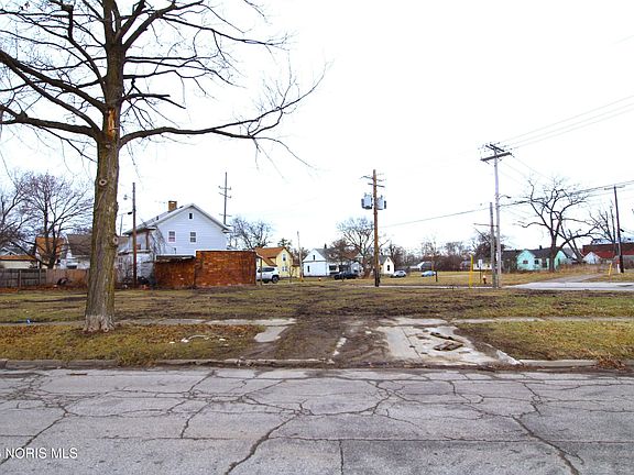 2nd image of 1316 Shenandoah Rd