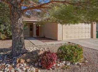 3008 Taos Meadows Dr NE, Rio Rancho, NM 87144