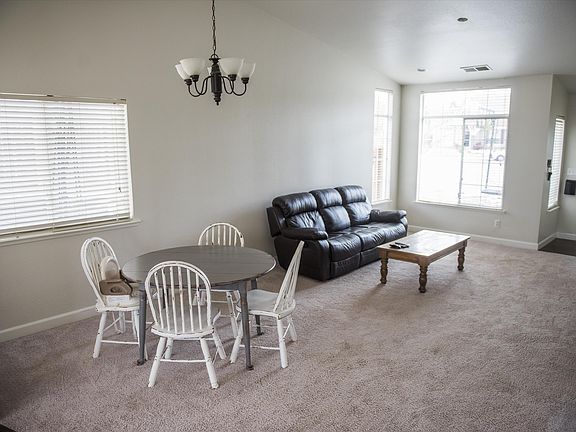 3rd image of 2170 Glarner St