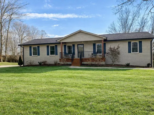 1868 Herbert Garrett Rd, Cookeville, TN 38506