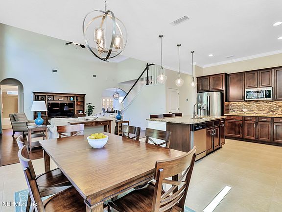 3rd image of 3020 Brettungar Dr