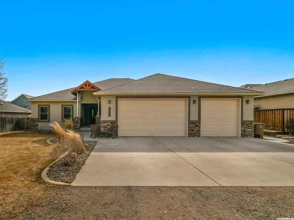 2660 Wyoming Ave, Laramie, WY 82070
