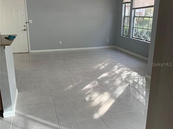 5th image of 11582 Westwood Blvd APT 1411
