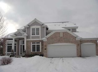 659 Highbury Ct SE, Ada, MI 49301