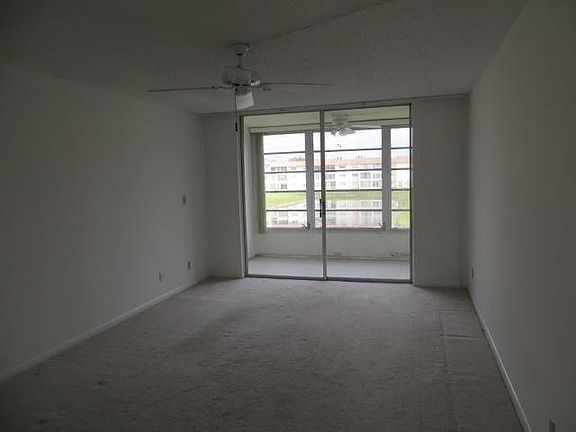 5th image of 8901 Sunrise Lakes Blvd APT 206