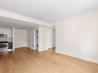 2519 43rd Ave #606, Long Island City, NY 11101