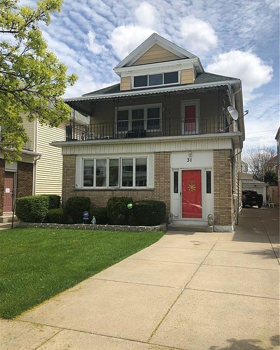 1st image of 31 Commonwealth Ave #2