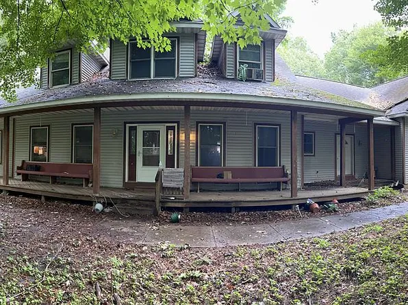 3187 Detroit Rd, Niles, MI 49120