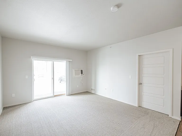 Kascade Place Apartments — Photo 85