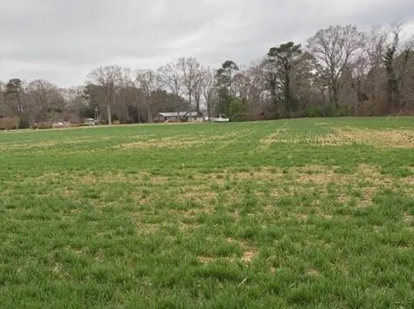 156M Ferry Point Rd, Burgess, VA 22432