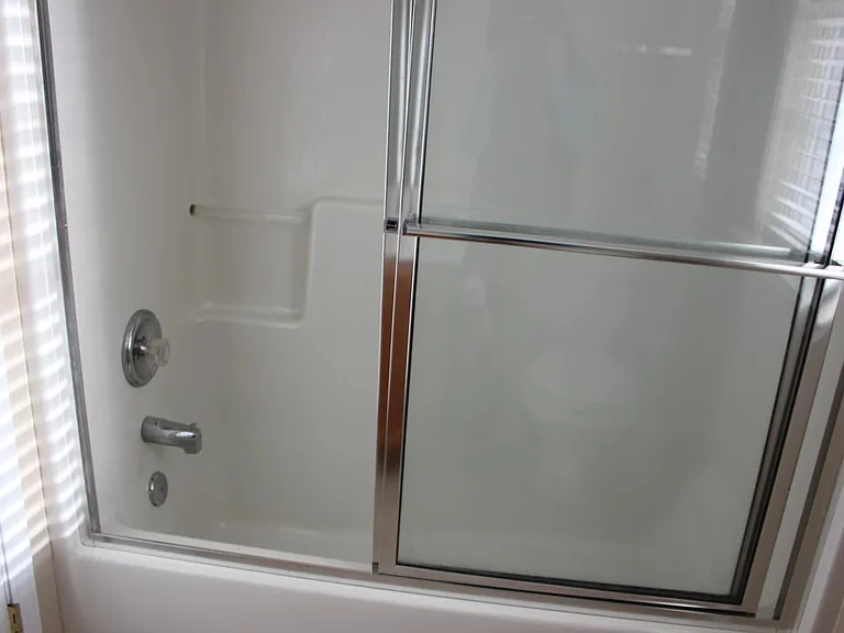 9321 Line Dr — Photo 17