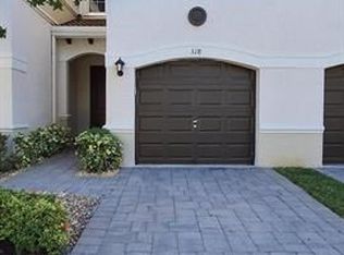 318 NE 47th Pl, Pompano Beach, FL 33064