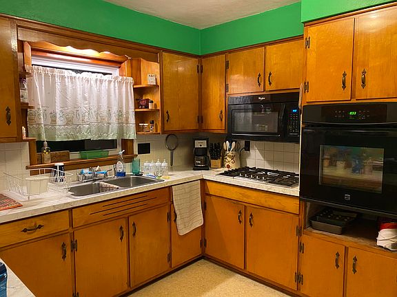 5th image of 607 W Franklin Ave