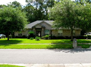 1527 Crichton Rd W, Jacksonville, FL 32221