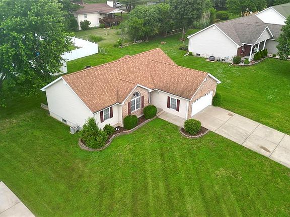 4th image of 541 John David Dr