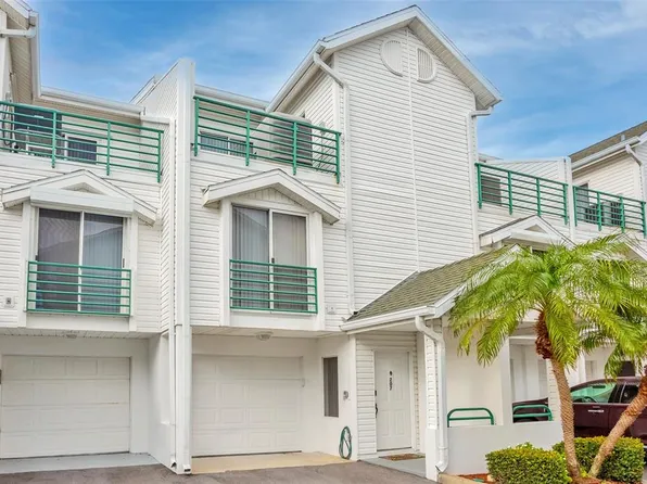 320 Island Way APT 207, Clearwater, FL 33767