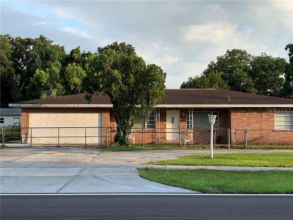 2nd image of 6903 Palm River Rd
