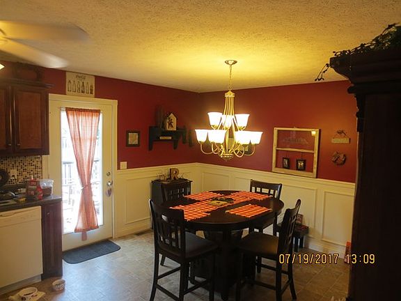 2nd image of 380 Brock Ln