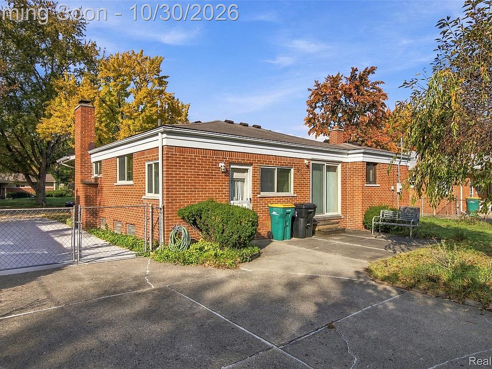 21980 Tredwell Ave, photo 29
