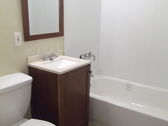 4th image of 3309 Tarabochia St