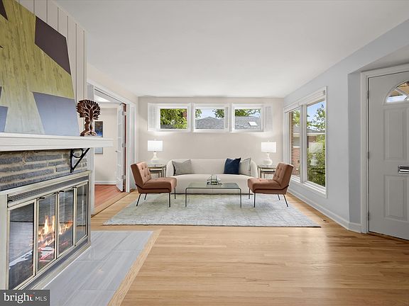 4th image of 5111 Flanders Ave