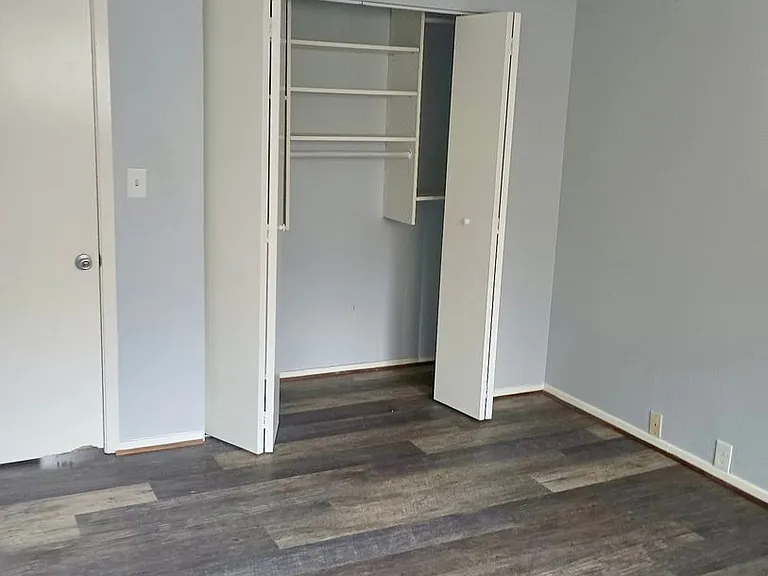 3910 McDuffie — Photo 21