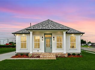 4100 Mistrot St, Meraux, LA 70075