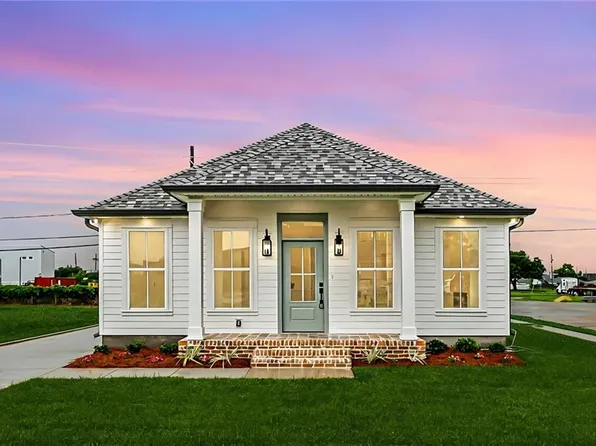 4100 Mistrot St, Meraux, LA 70075