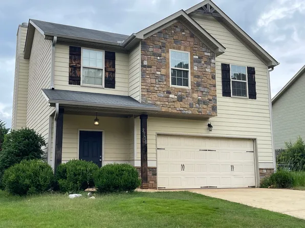 2706 Bechet Ln, Opelika, AL 36801
