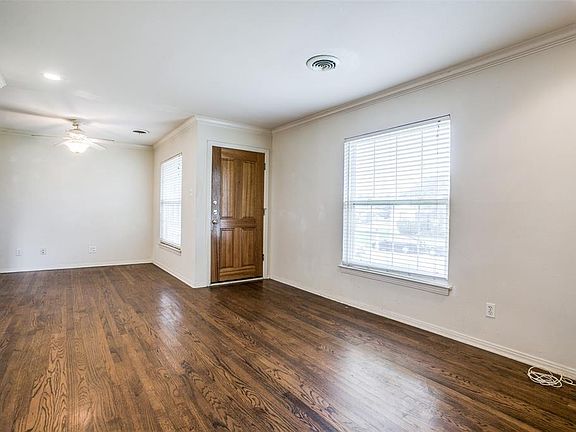 4th image of 11414 Broadmoor Dr