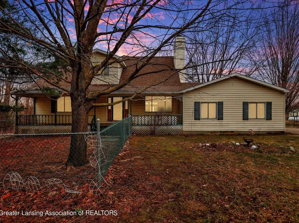 1515 E Haslett Rd, Williamston, MI 48895