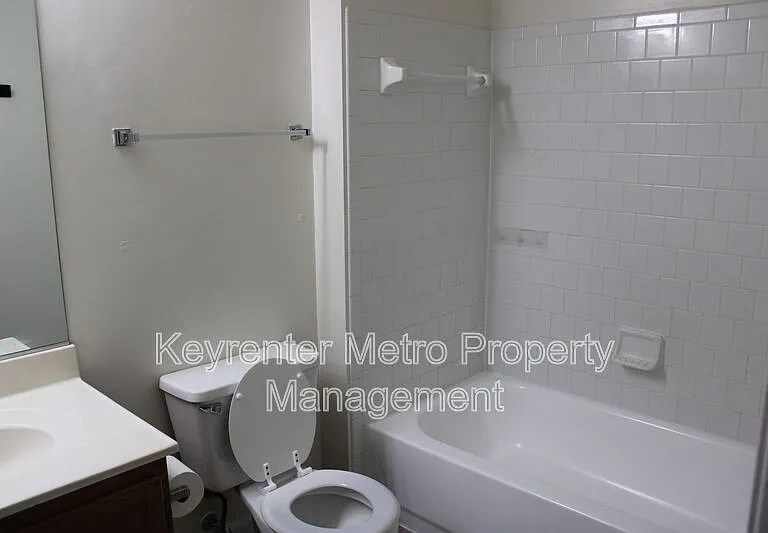 6100 Saint Ignatius Dr #2304 — Photo 14