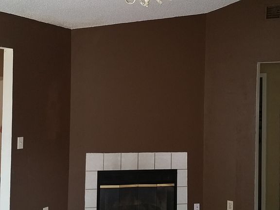 2nd image of 684 Channing Dr