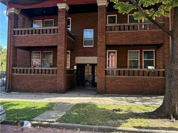 1483 W 98th St, Cleveland, OH 44102