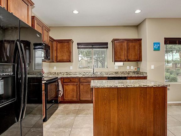 4th image of 2182 W Scully Dr